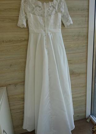 Свадебное платье со шлейфом разм l6 фото