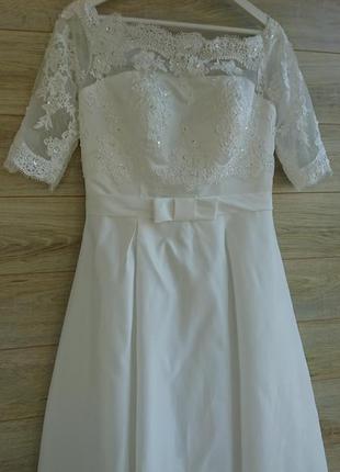 Свадебное платье со шлейфом разм l7 фото