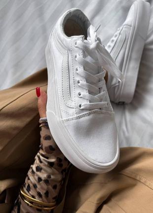 Жіночі кросівки vans old school white platform