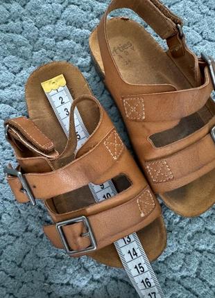 Сандалі 6