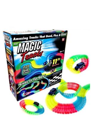 Гоночный трек magic tracks на 220 деталей игрушка. гибкая гоночная трасса magic tracks 220 деталей детская дорога гибкий трек с машинкой игрушечная