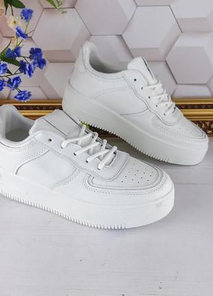 Круті кросівки у стилі форсів на високій підошві. 2 вида