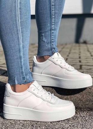 Круті кросівки у стилі форсів на високій підошві. 2 вида