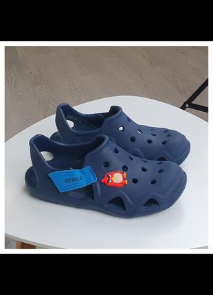 Босоножк крокус crocs