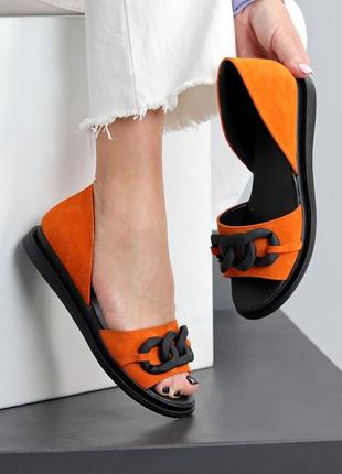 Яркие босоножки женские в стильном дизайне оранжевого цвете, натуральная замша, низкие отрытый носок