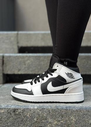 Nike jordan white black6 фото