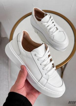 Белые кожаные кроссовки кеды на шнуровке