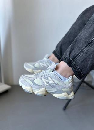 Жіночі кросівки new balance 9060 quartz grey іі