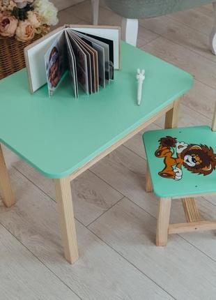 Столик із шухлядою і стіл дитячий зелений левеня. для  гри,навчання, малювання.