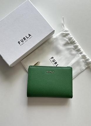 Зеленый маленький кожаный кошелек furla