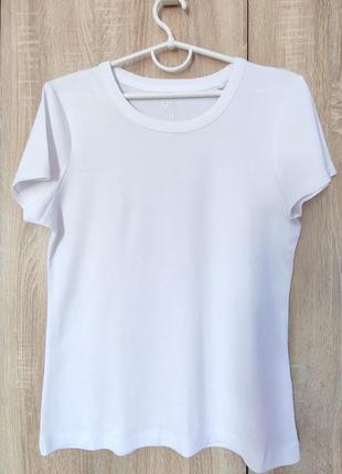 Белоснежная хлопковая футболка размер 48-50