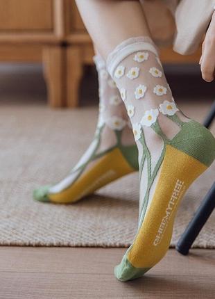 Прозрачные носки с вышивкой (зеленые)