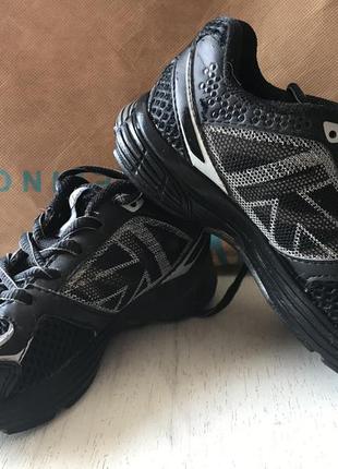 Кроссовки karrimor