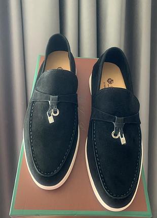 Лоферы в стиле loro piana