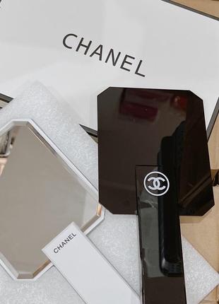 Chanel дзеркало шанель
