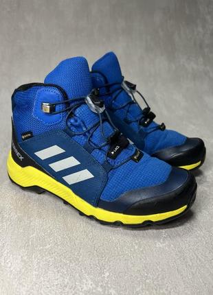 Ботинки adidas terrex с мембраной gore-tex