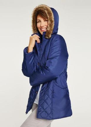 Брендовая легкая куртка с меховым капюшоном anne de lancay синтепон батал этикетка