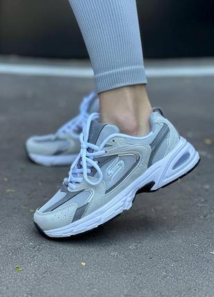 Женские серые кроссовки из натуральной замши и сетки👟