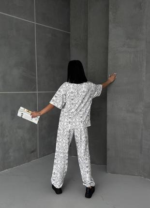 Спортивний прогулочний костюм люкс якості жіночий білий чорний бежевий бренд2 фото