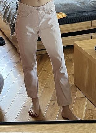 Джинсы розовые