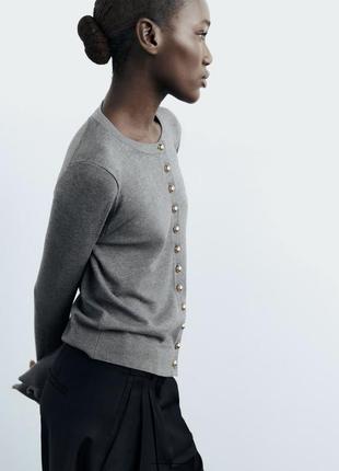 Новый стильный свитер - кардаган с пуговицами от zara2 фото