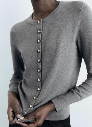 Новый стильный свитер - кардаган с пуговицами от zara3 фото