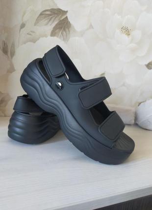 Сандалии босоножки 38 39 размер crocs skyline sandal