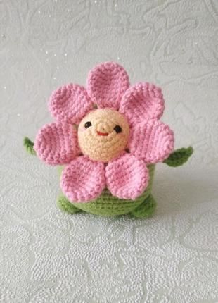 Квіточка мила іграшка амігурумі хендмейд ручна робота квітка handmade flower1 фото