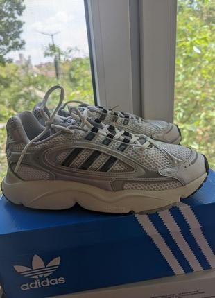 Кроссовки adidas ozmillen originals