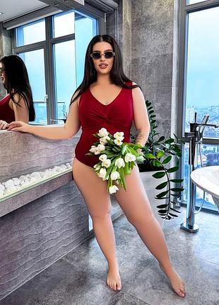 Оригинальный купальник с интересным акцентом 🤩