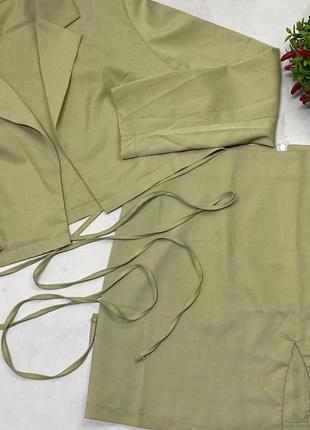 Костюм женский