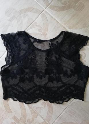 Соблазнительный топ из кружев