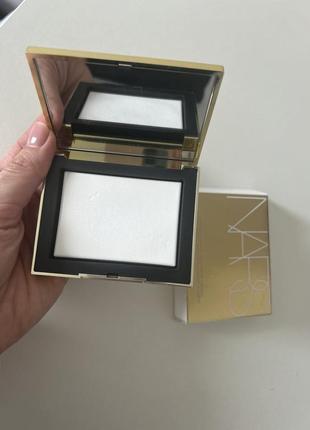 Пудра nars light reflecting setting powder