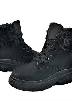 Женские зимние высокие кроссовки ботинки черные на меху полусапожки (размеры: 36,38) видеообзор - 1-1