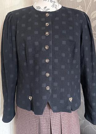 Вінтажний австрійський жакет з пишними рукавами