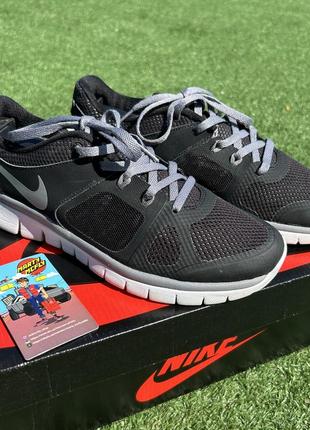 Жіночі кросівки для бігу nike flex 2014 run revolution downshifter7 фото