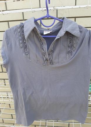 Футболка женская, размер м/л.