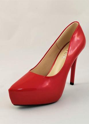 Женские красные туфли на каблуке шпильке лаковые модельные (размеры: 36,37,38,39) - 16-25 фото