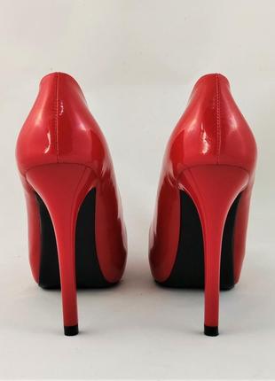 Женские красные туфли на каблуке шпильке лаковые модельные (размеры: 36,37,38,39) - 16-24 фото