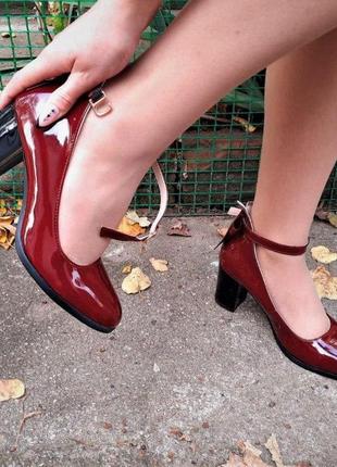-женские бордовые туфли на толстом каблуке красные лаковые модельные (размеры: 36,38,40) - 2-6