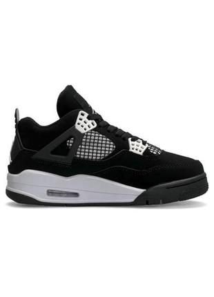 Чоловічі кросівки nike air jordan 4 black white