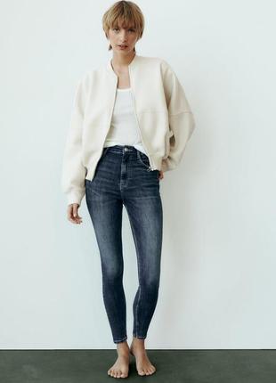 Джинси zara high-rise skinny sculpt trf jeans по фігурі в обтяжку3 фото