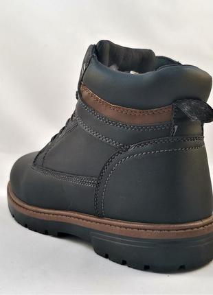 Ботинки зимние мужские черные кроссовки с мехом на замке с молнией (размеры: 44) - 202-28 фото