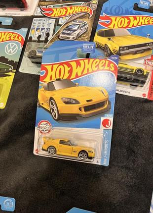 Hot wheels honda s800 racing