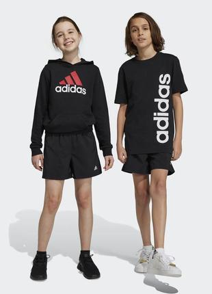 Спортивні шорти челсі з логотипом adidas essentials small logo chelsea shorts