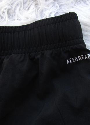 Спортивні шорти челсі з логотипом adidas essentials small logo chelsea shorts9 фото