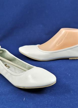. жіночі балетки білі мокасини туфлі чешки (розміри: 38) — 07-27 фото