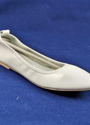 . жіночі балетки білі мокасини туфлі чешки (розміри: 38) — 07-23 фото