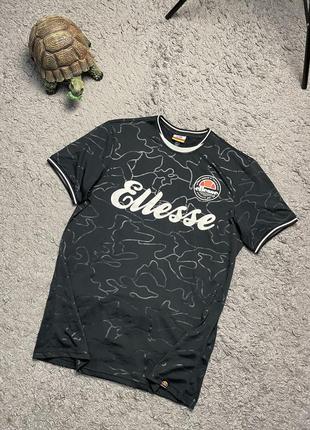 Футболка ellesse, оригінал, розмір m-l, продам