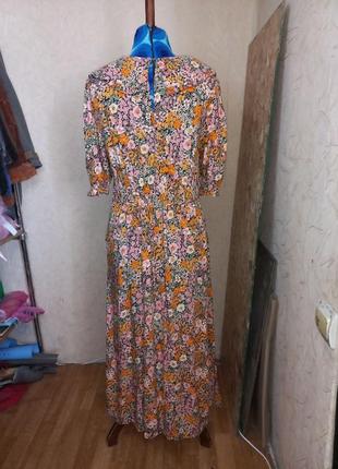 Многоярусное свободное платье миди с оборкой на воротнике 50-52 размер new look7 фото